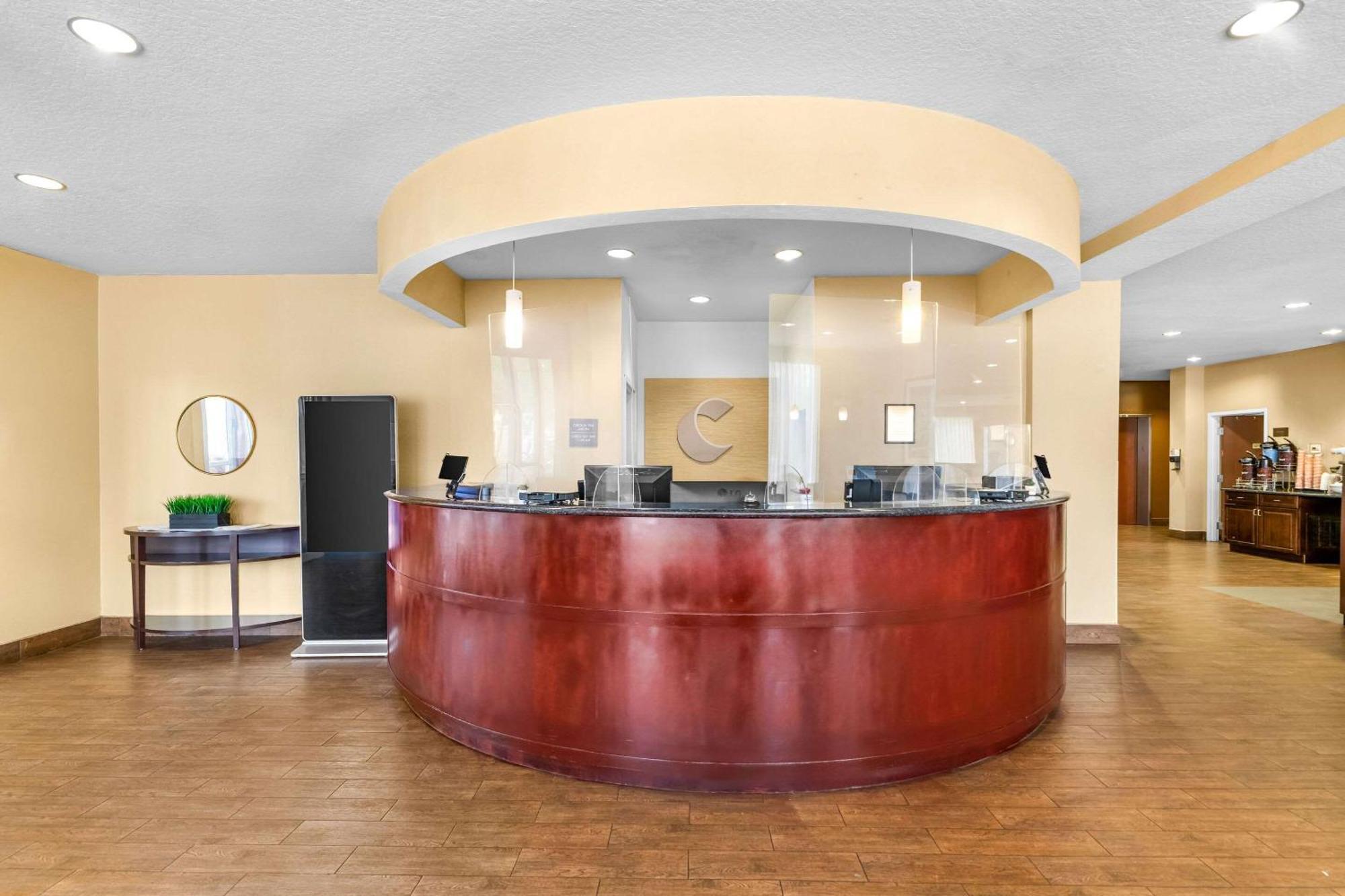 Comfort Suites Orlando Airport Ngoại thất bức ảnh
